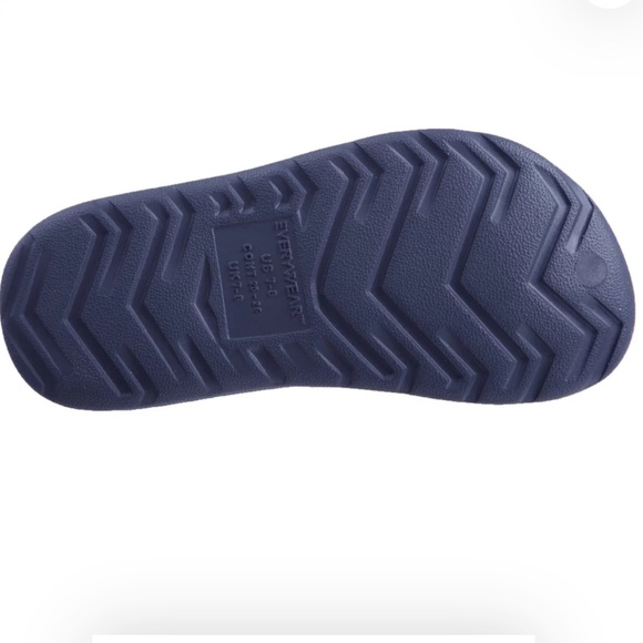 Kids Splash and Play Clog with Everywear® Technology Sandals Navy Blue - Picture 4 of 9